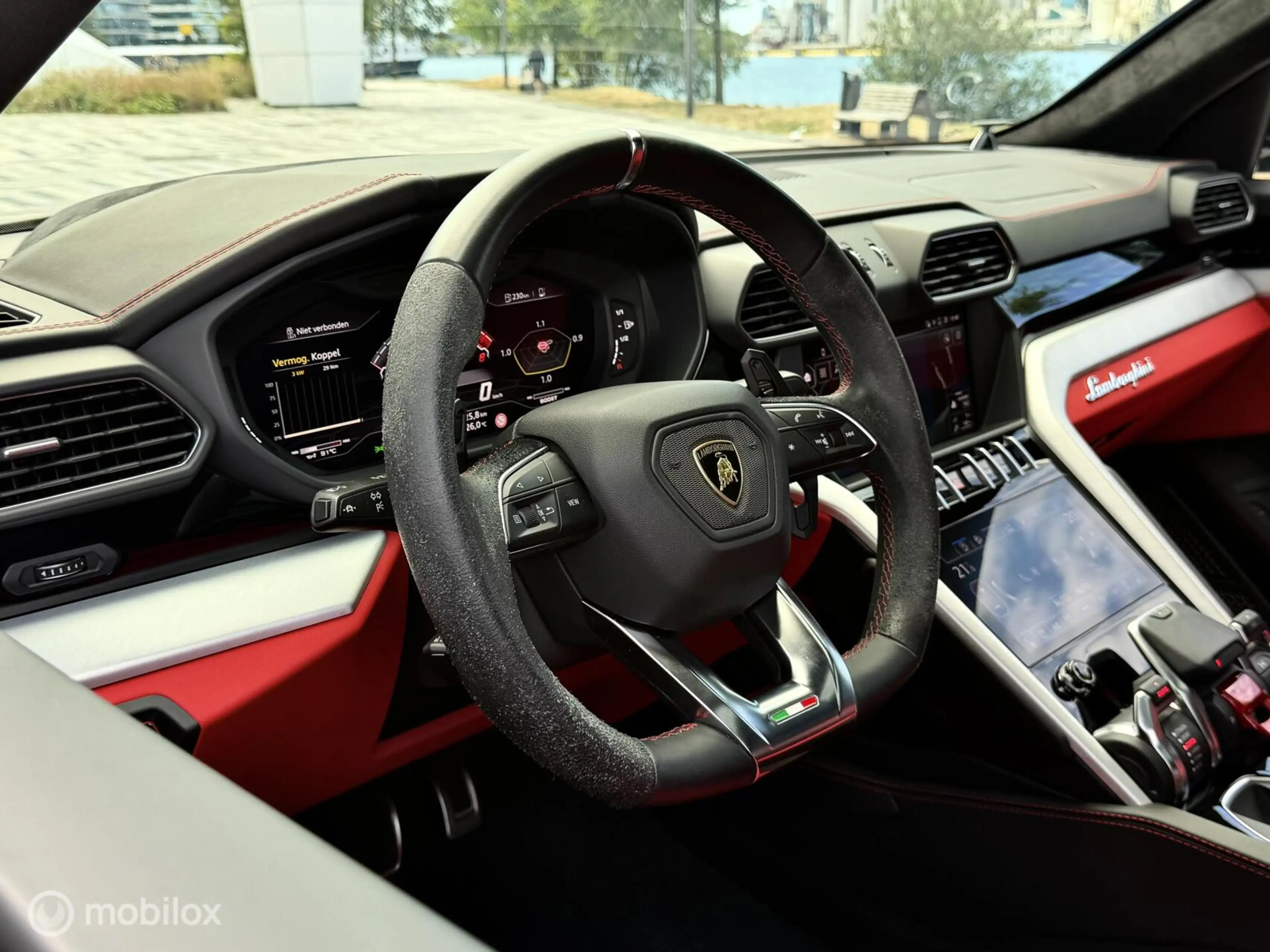 Lamborghini Urus 4.0 V8 Widebody Carbon 735pk | Dealer OH — photo 3