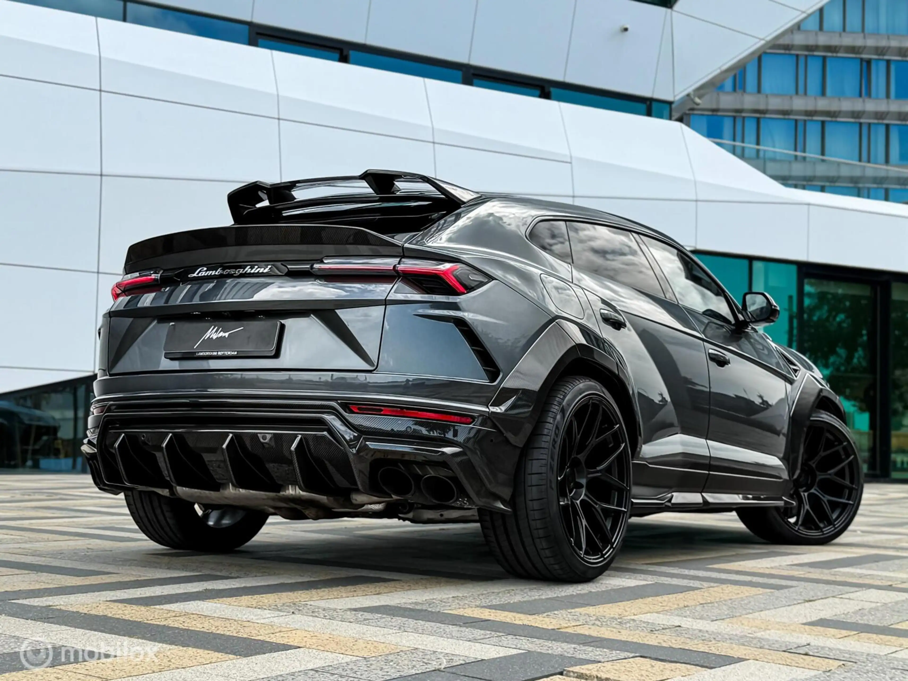 Lamborghini Urus 4.0 V8 Widebody Carbon 735pk | Dealer OH — photo 2
