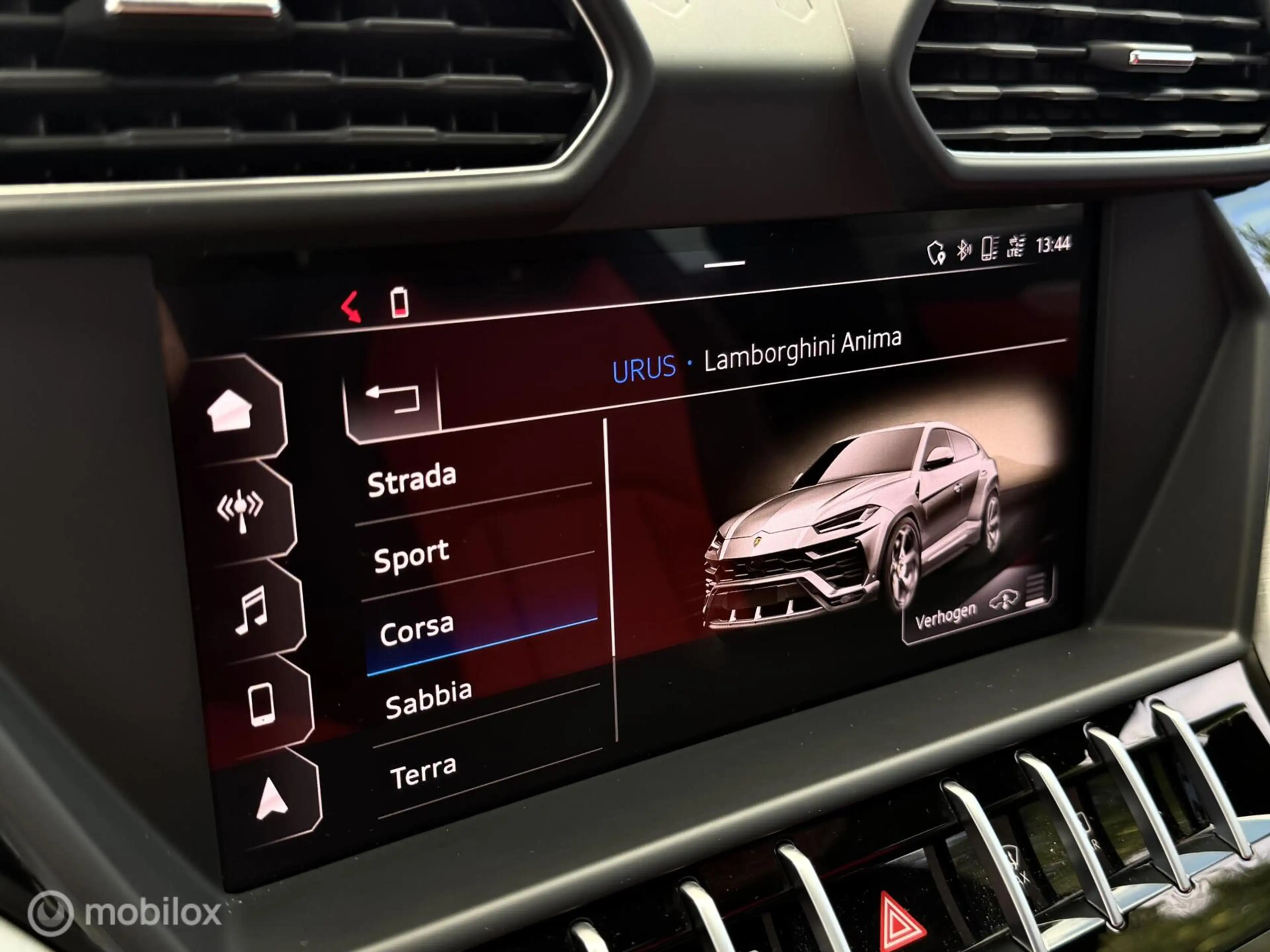 Lamborghini Urus 4.0 V8 Widebody Carbon 735pk | Dealer OH — photo 44