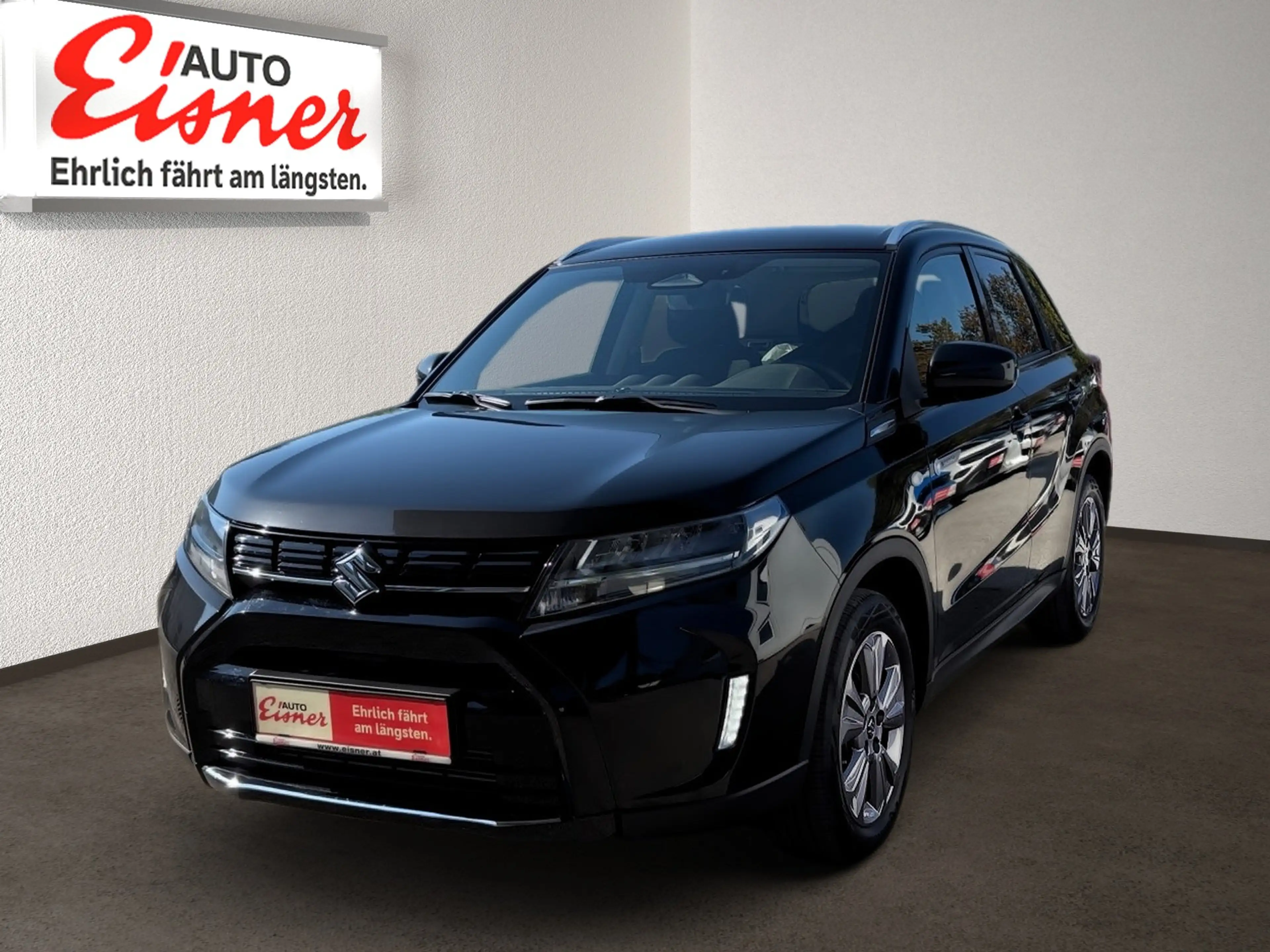 Suzuki Vitara 1.4 DITC Shine Allgrip Facelift Kam. LED — photo 2