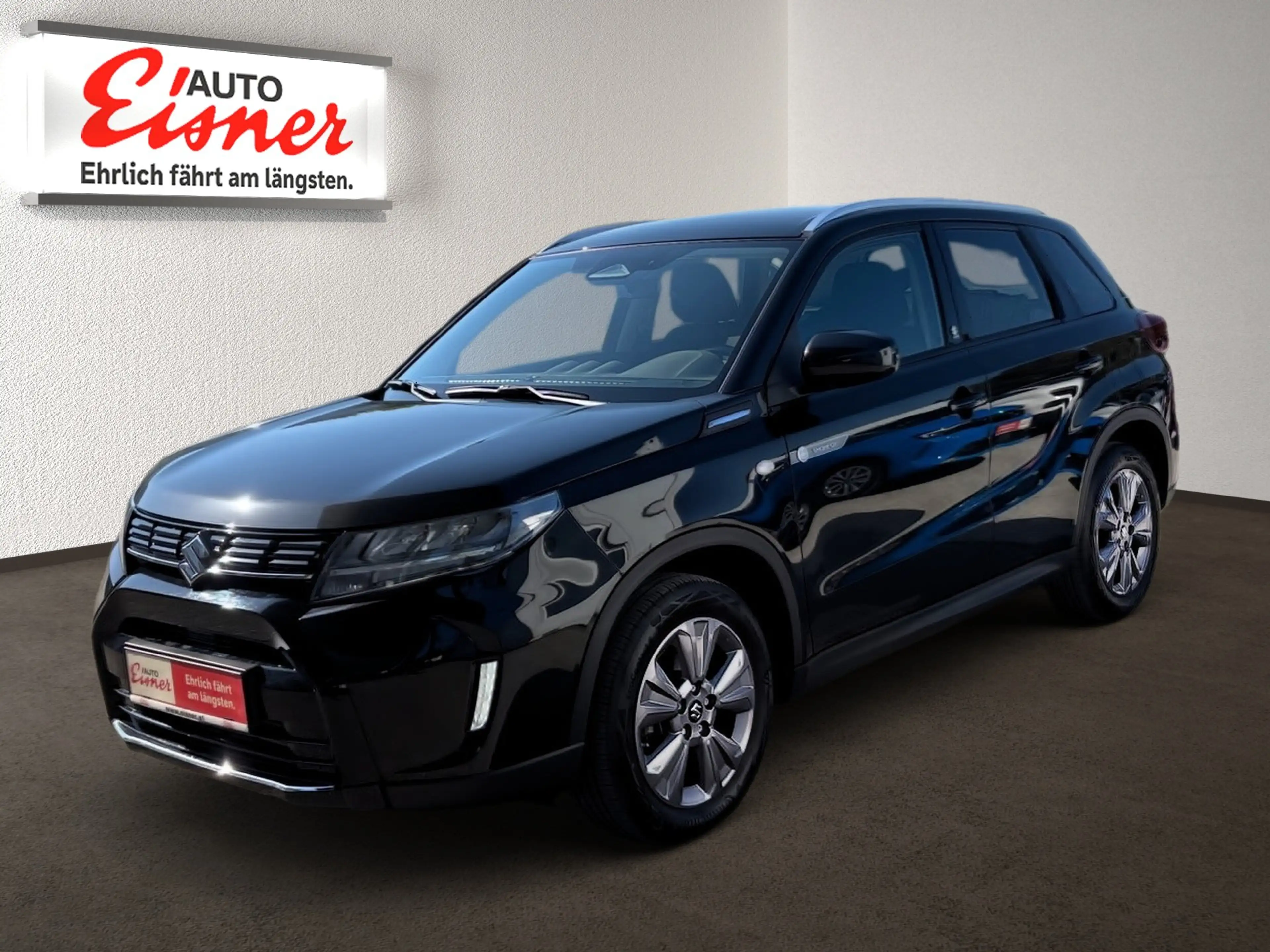 Suzuki Vitara 1.4 DITC Shine Allgrip Facelift Kam. LED — photo 3