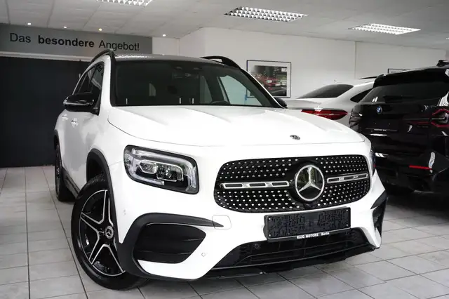 Mercedes-Benz GLB 250 4M AMG NIGHT DISTRONIC 360° BURMES. PANO