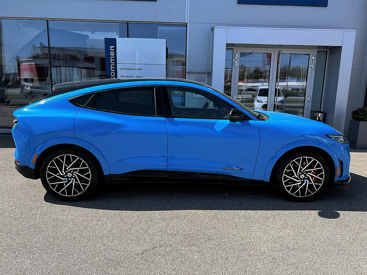 Ford Mustang Mach-E Elektro 99kWh Extended Range AWD GT - Sofort Ve... Blau - 2