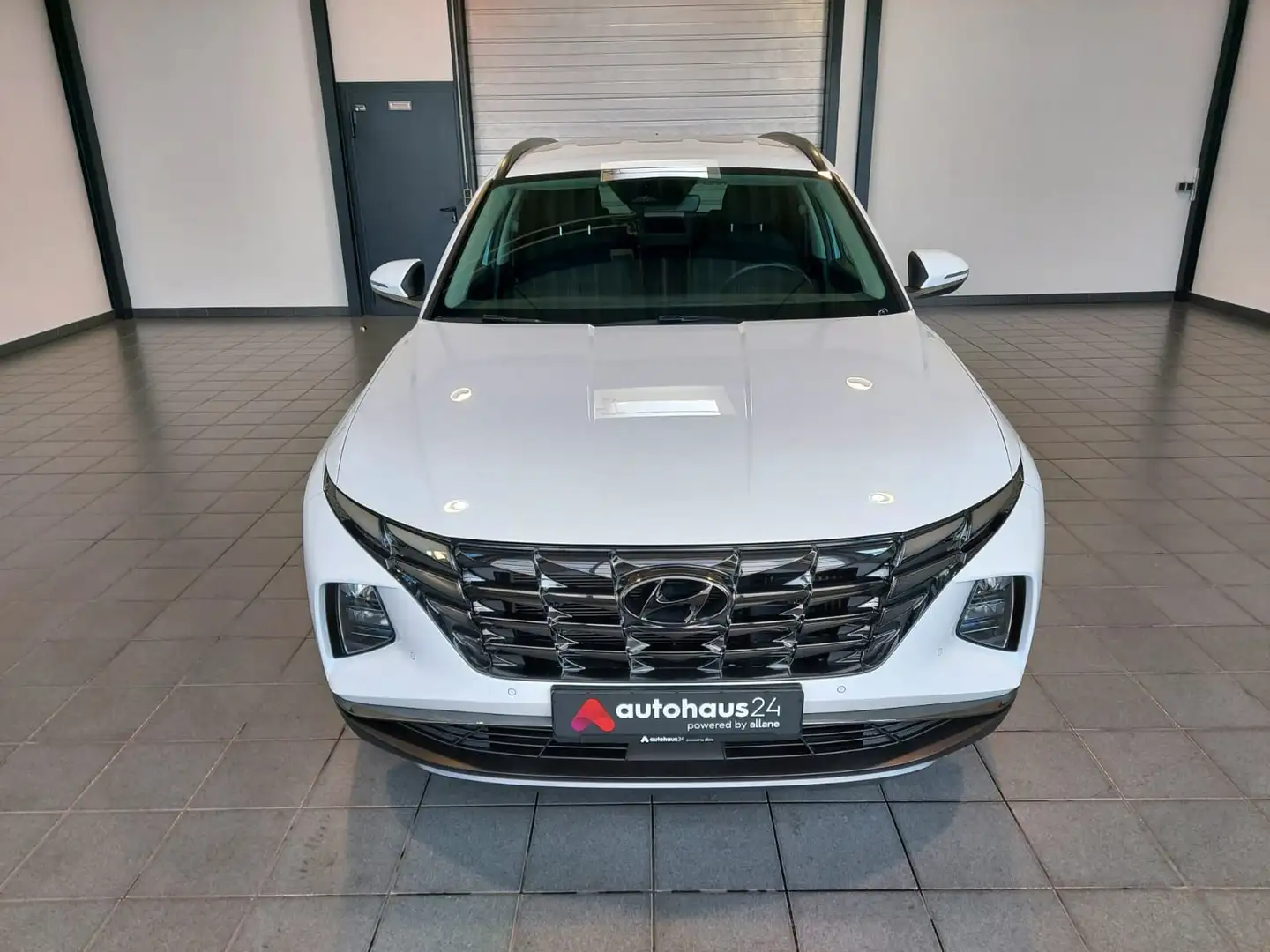 Hyundai TUCSON 1.6 T-GDI  Trend Plug-In Hybrid 4WD Blanc - 2