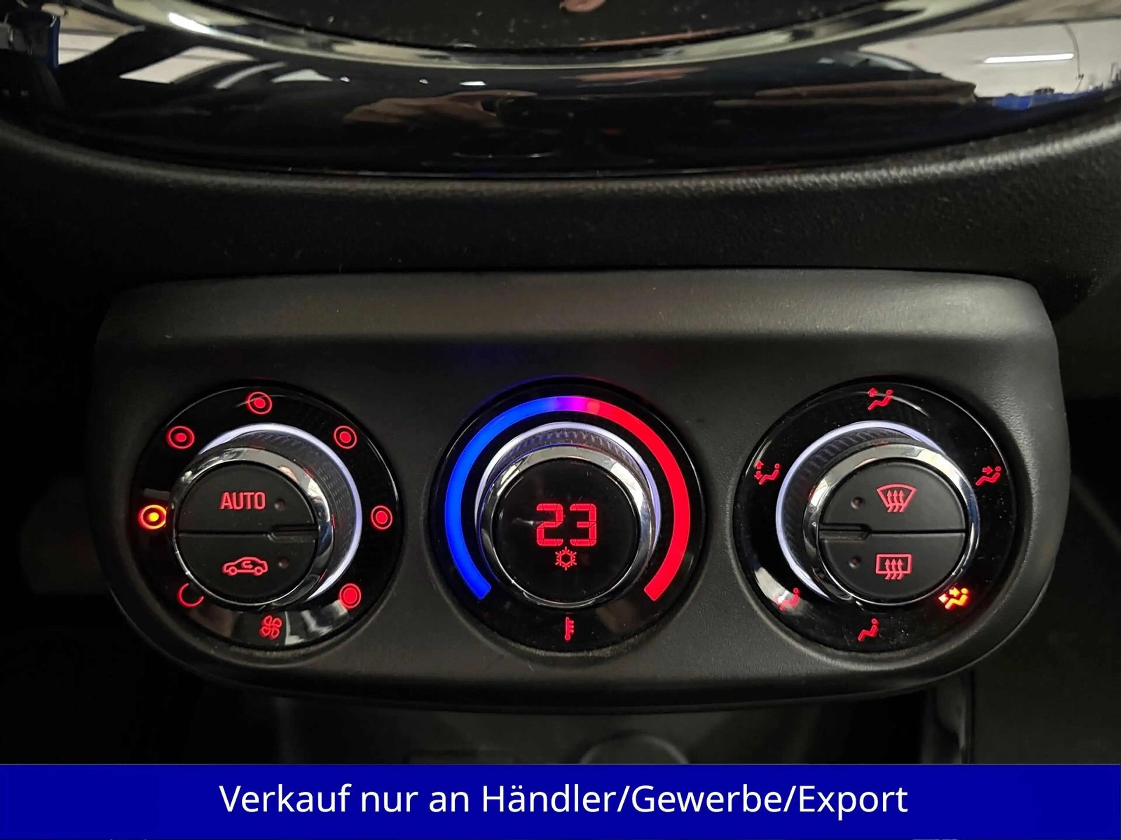 Opel Adam 1.4 Automatik AAC SHZ PDC — photo 13