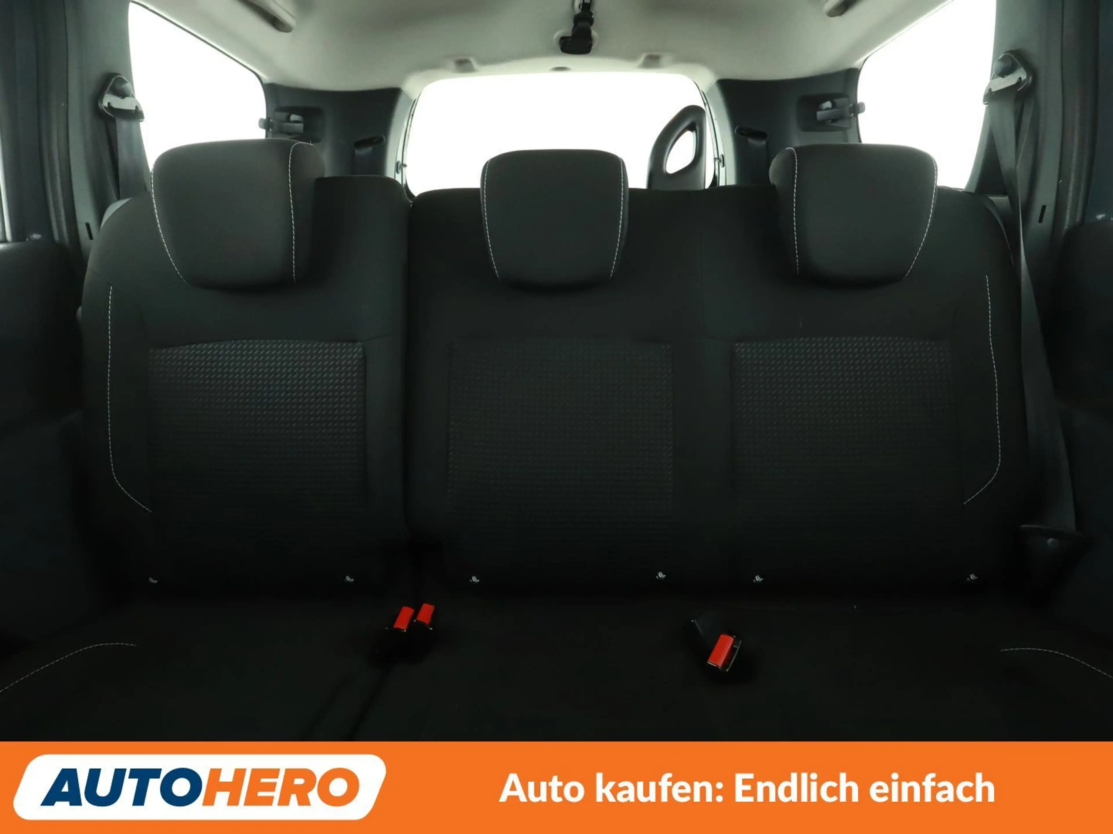 Dacia Lodgy 1.2 TCe Laureate*TEMPO*KLIMA*LIM* — photo 15