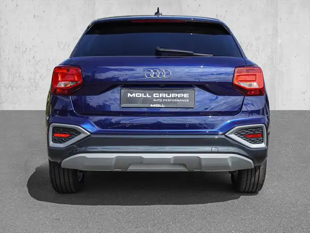Audi Q2 view 6
