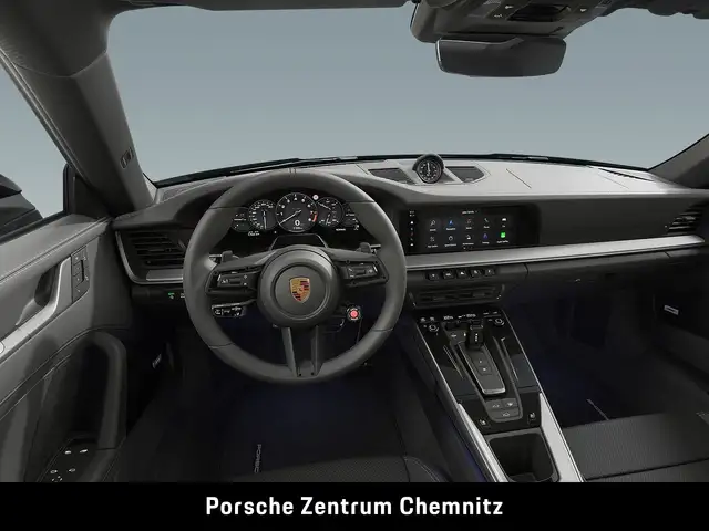 Porsche 911 view 5