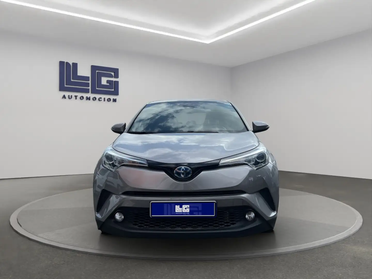Toyota C-HR 125H Advance Grijs - 2