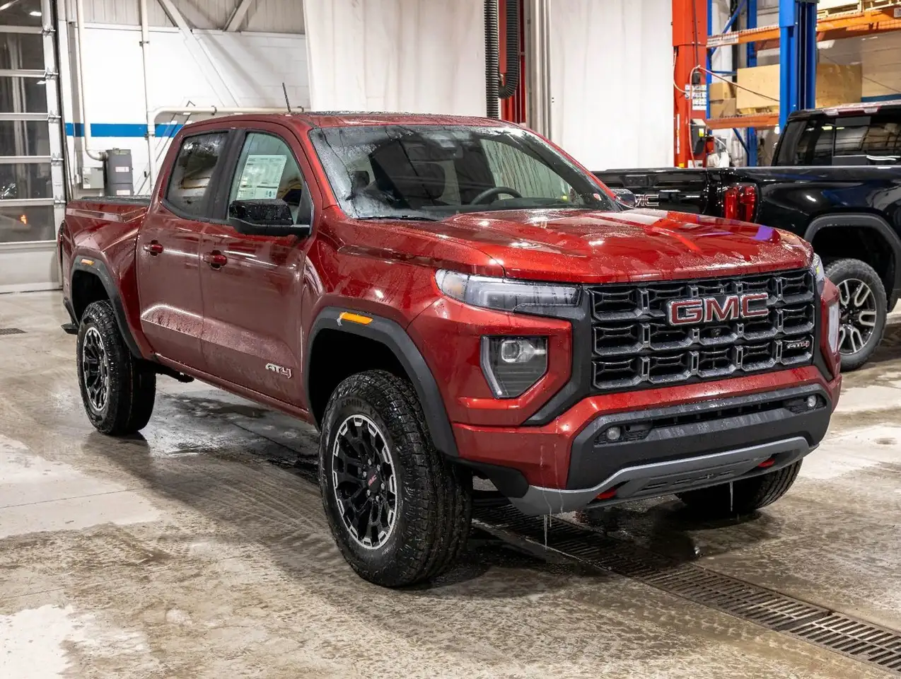 GMC Canyon снимка GMC Canyon