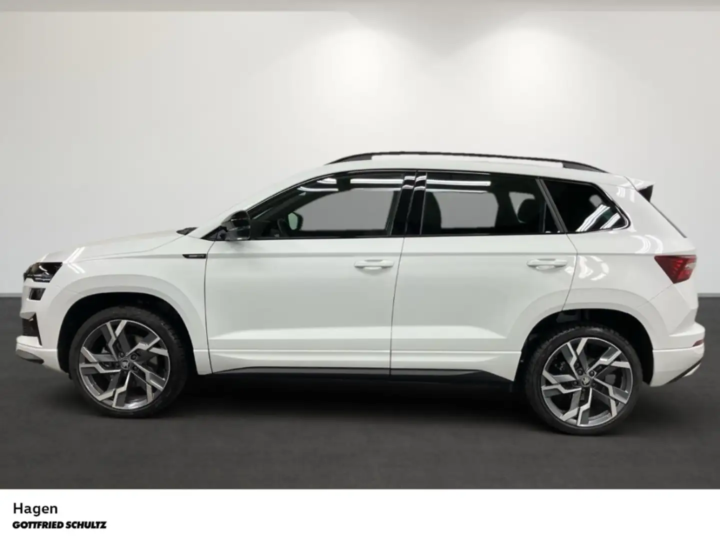Skoda Karoq Sportline 1.5 TSI DSG Weiß - 2