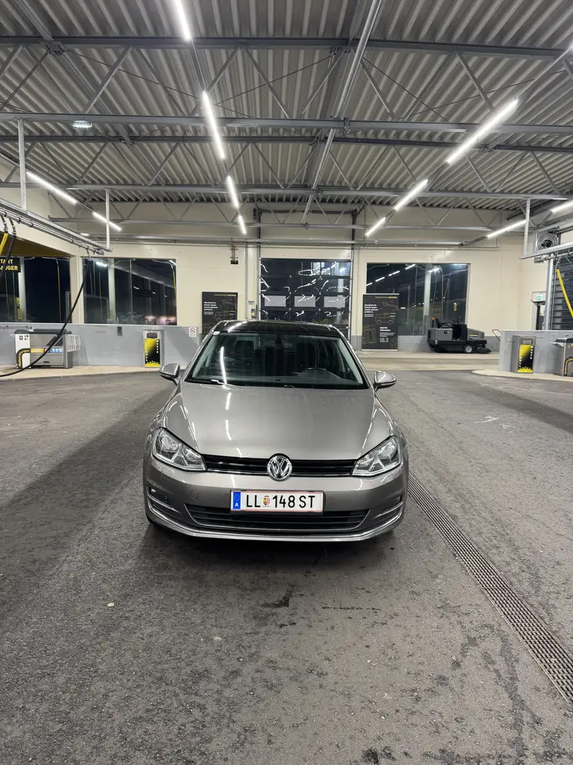 Volkswagen Golf Lounge 1,4 TSI DSG - 1