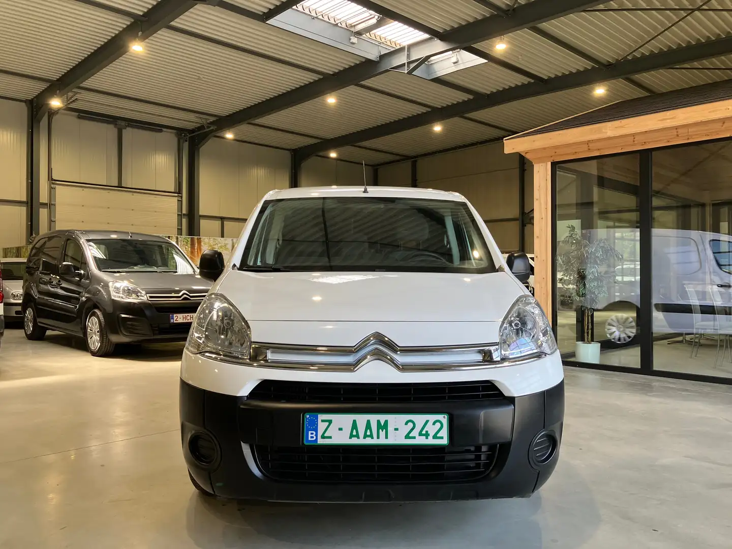 Citroen Berlingo 1,6HDI AIRCO 1 EIG. 7810€ Ex BTW 12M OMNIUMGAR Blanc - 2