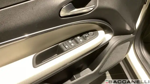 Fiat 600 view 11