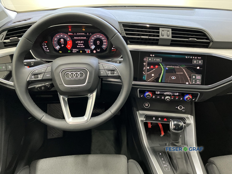 Audi Q3 SUV advanced 35 TFSI S tronic AHK/LED/Nav — photo 9