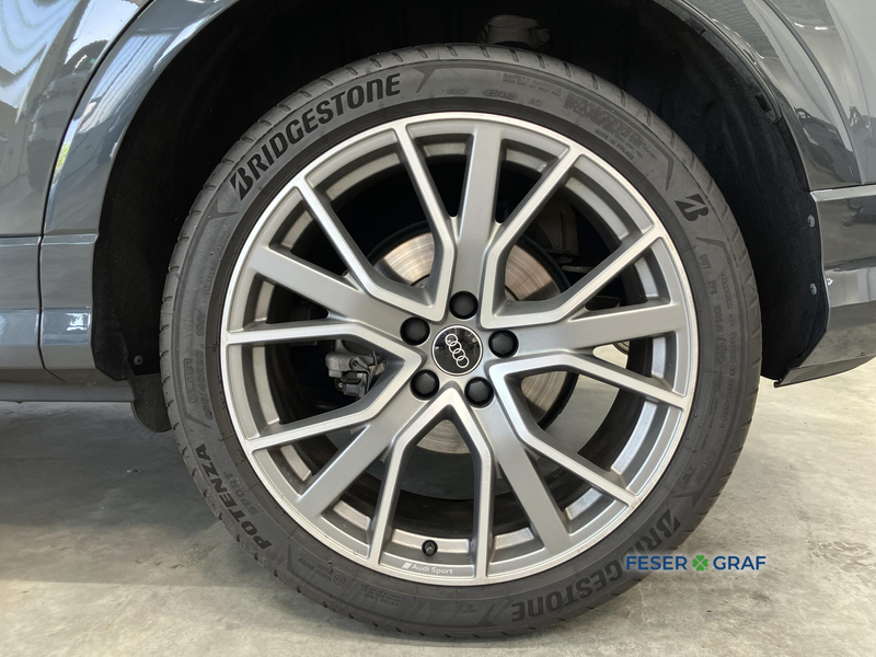 Audi Q3 SUV advanced 35 TFSI S tronic AHK/LED/Nav — photo 5