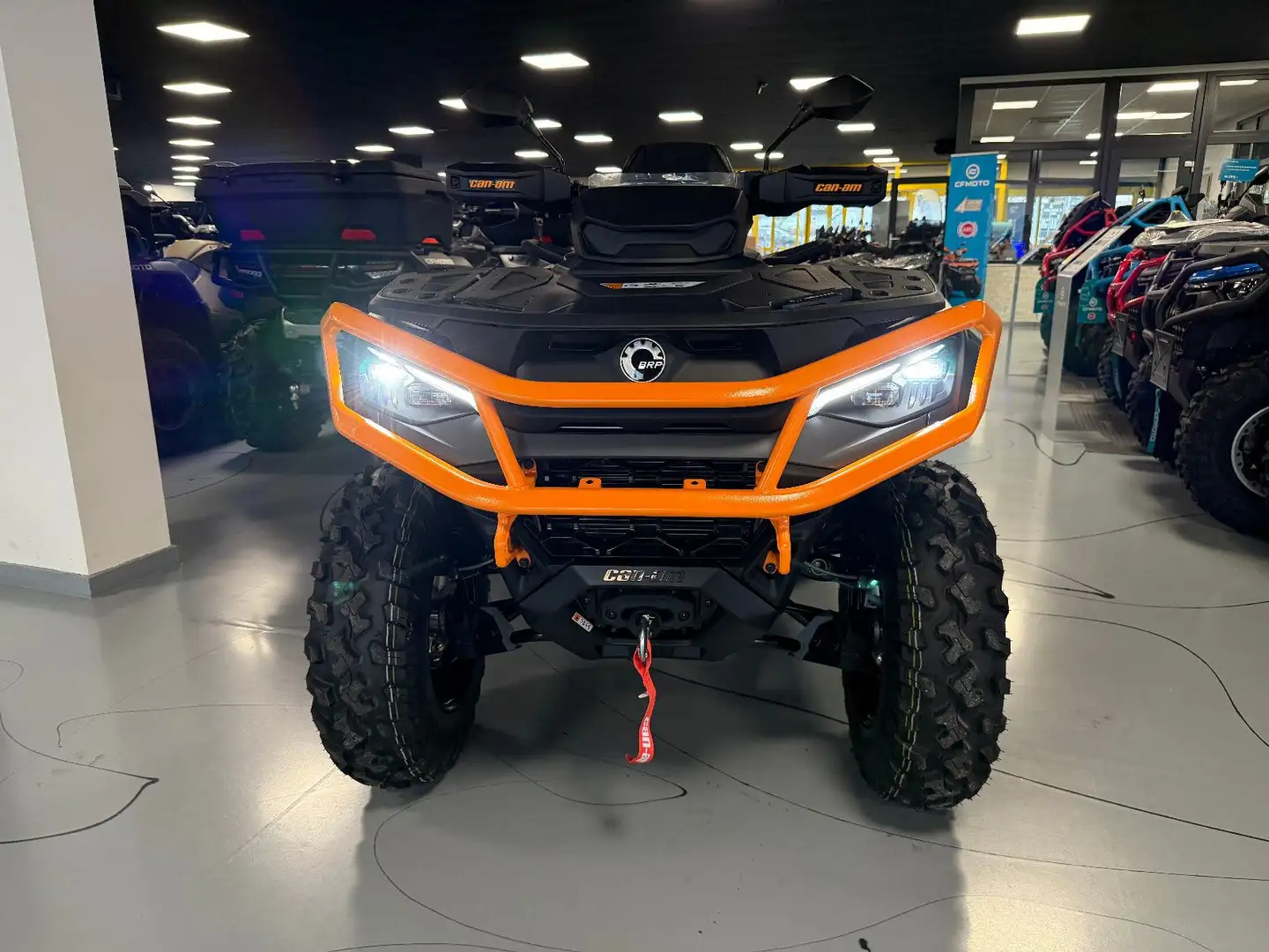 Can-Am Outlander MAX XTP 1000R T3b SMART SHOX 2026 Negro - 2