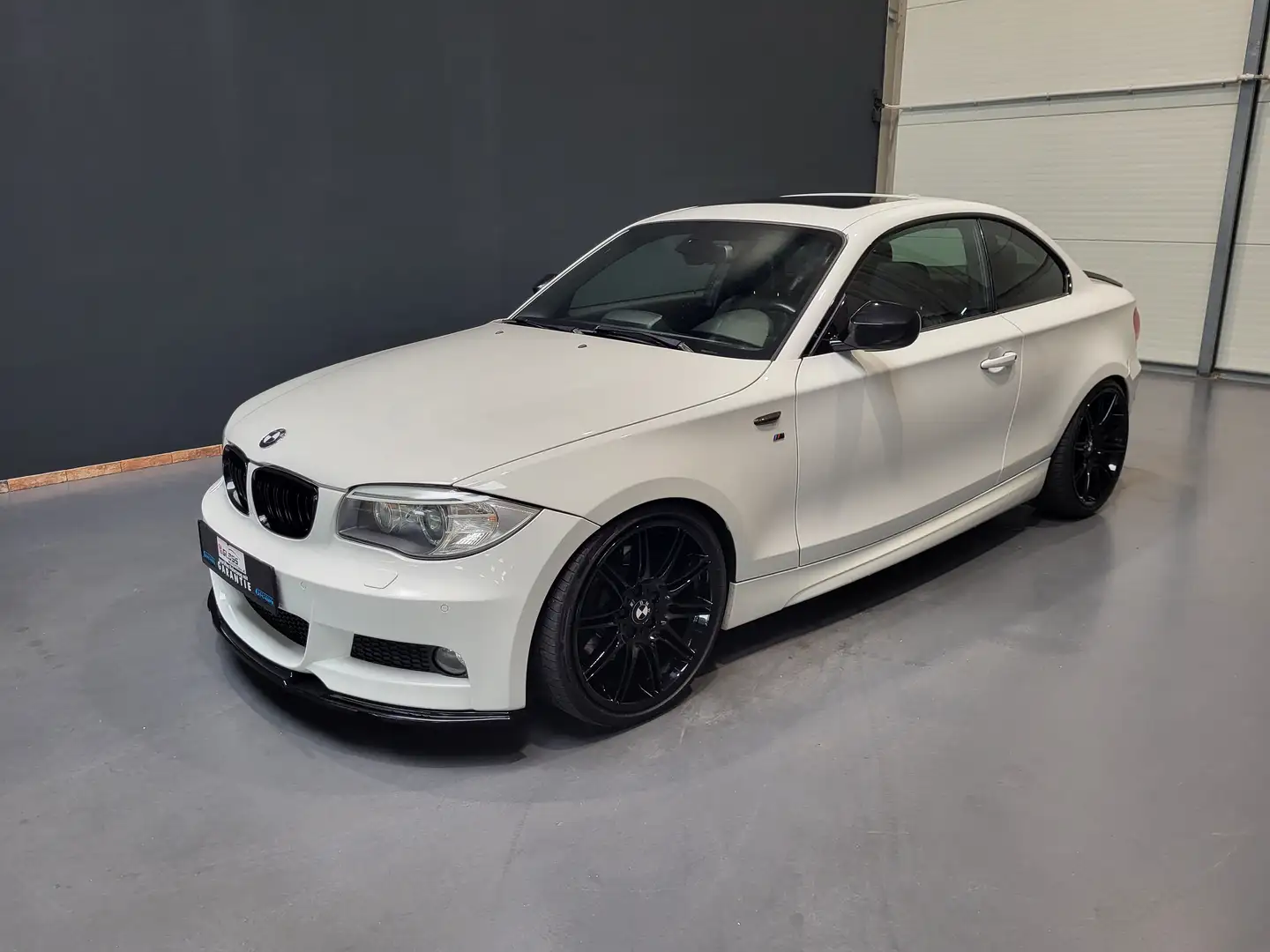 BMW 123 d M-Sport *Leder| Navi| Xenon| PDC| HK* Weiß - 1
