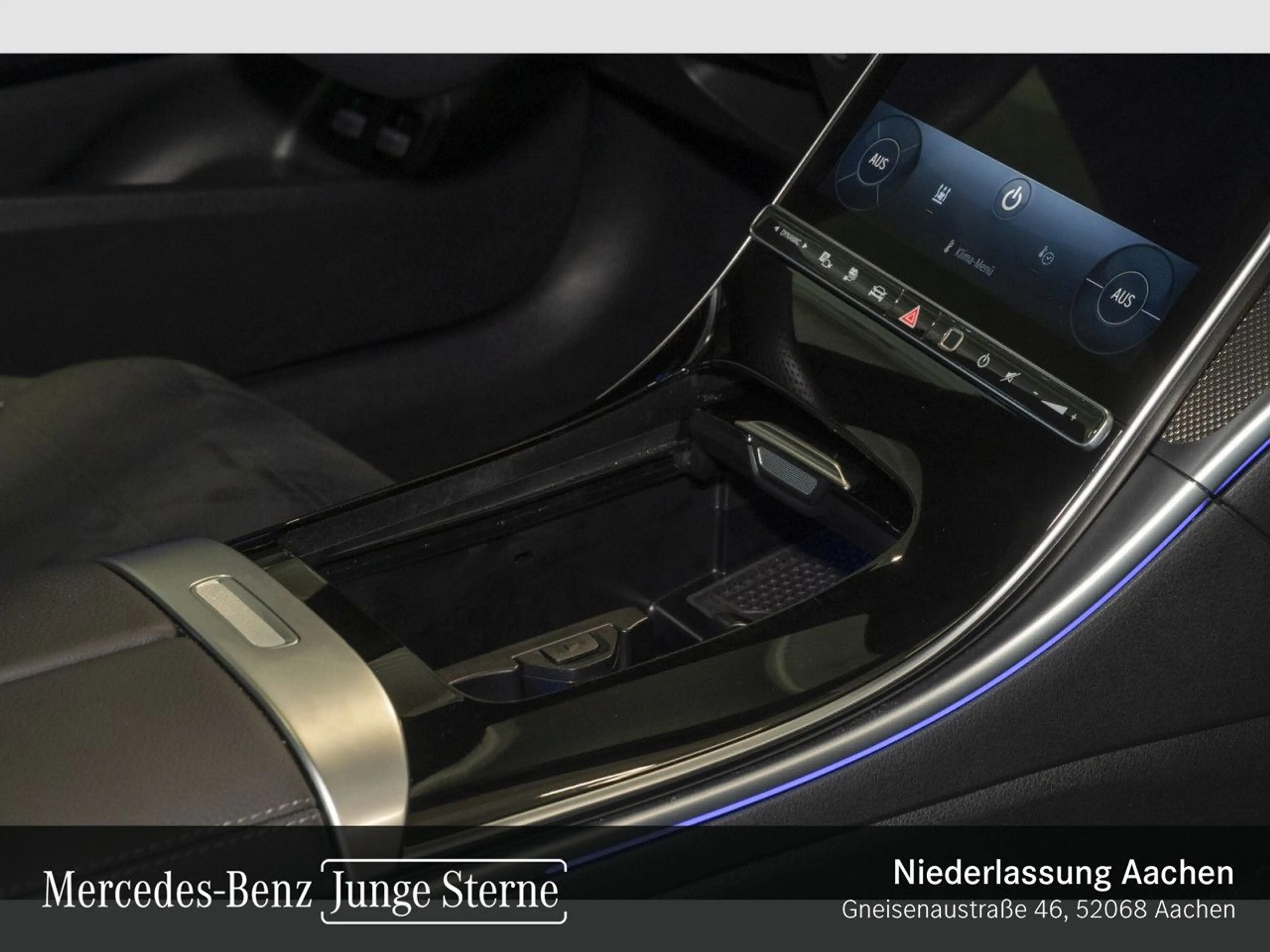 Mercedes-Benz CLE 300 e AMG+PANO+AHK+KAMERA+TOTW+KEYLESS+9G — photo 15