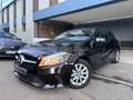 Mercedes-Benz A 180 1.5 L CDI 109 CV 180 d Intuition Schwarz - thumbnail 1
