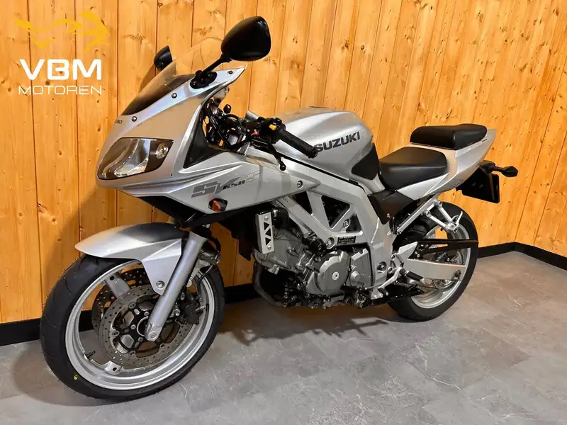 Suzuki SV 650 - foto 5