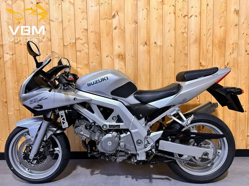 Suzuki SV 650 - foto 4