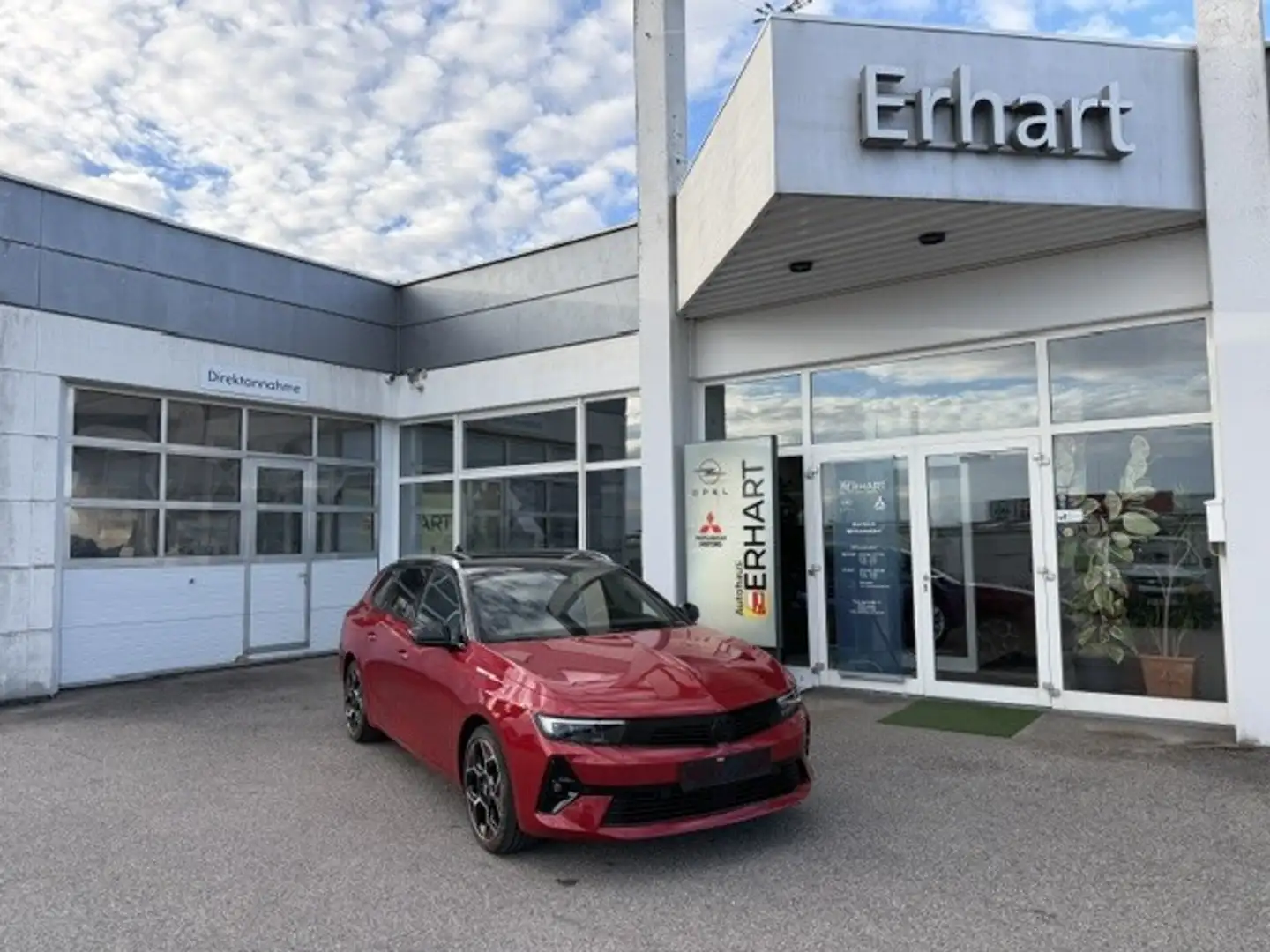 Opel Astra ST 1,2 Turbo GS Line Rot - 1