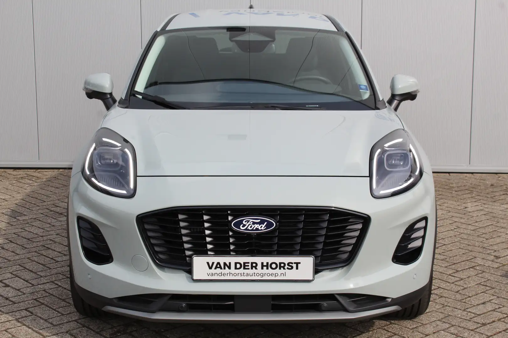 Ford Puma 1.0-125 pk EcoBoost Mild-Hybrid Titanium. Nieuw Mo Grijs - 2