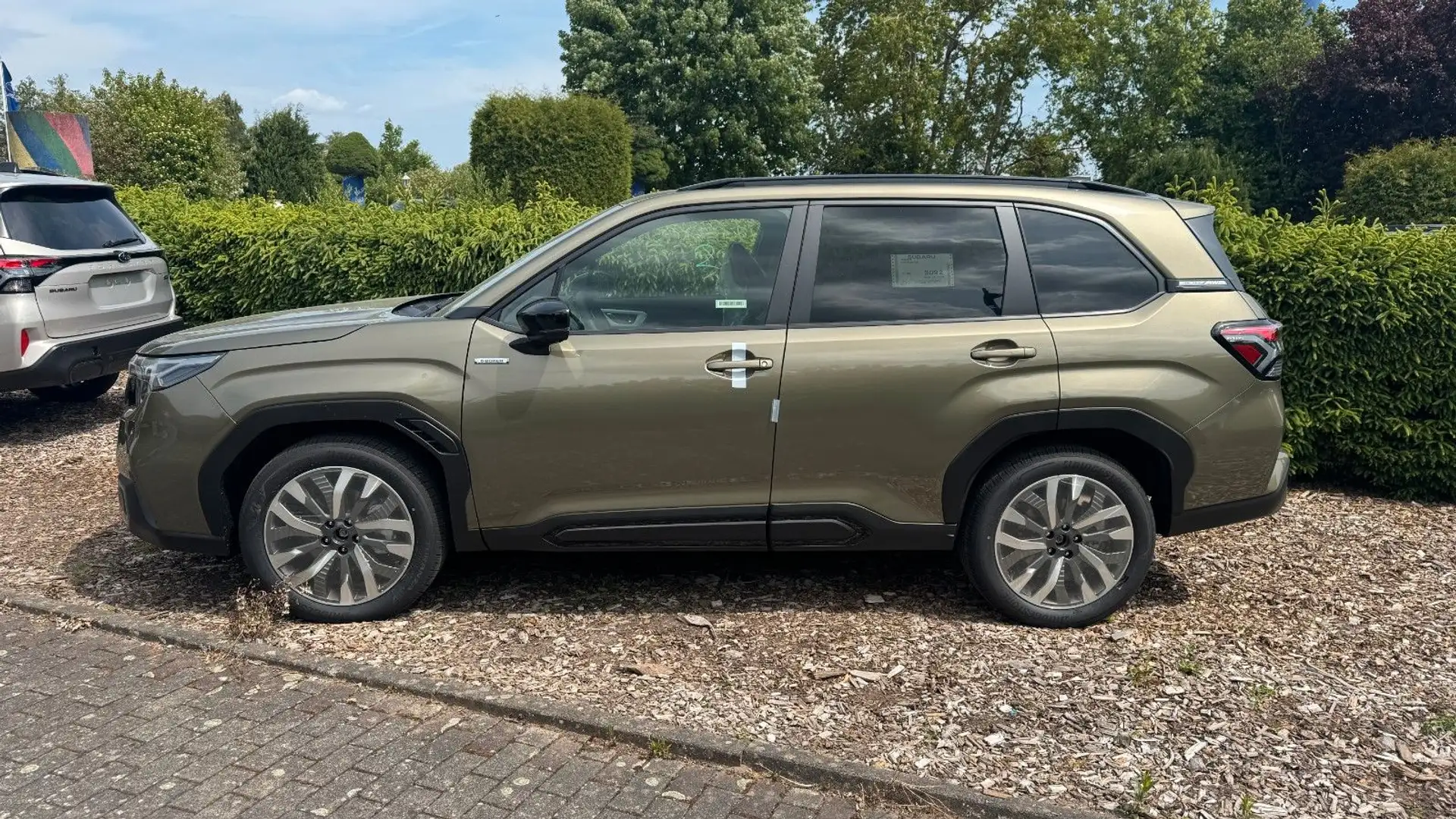 Subaru Forester 2.0ie Platinum Lineartronic*Mod.2025* Verde - 2