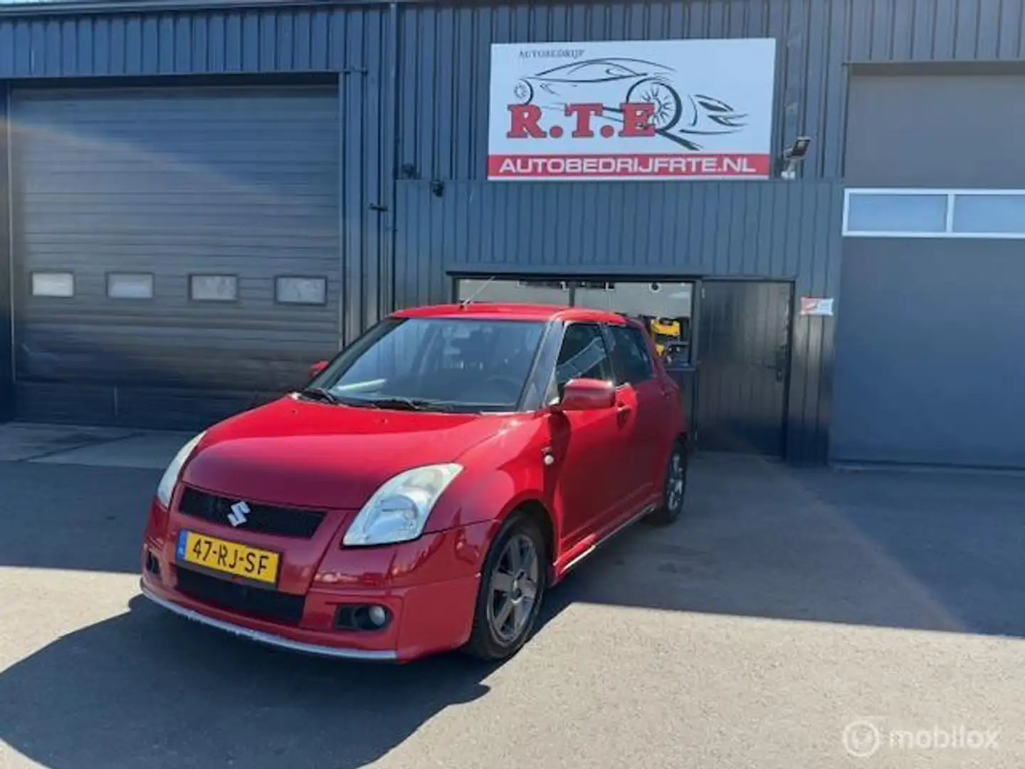 Suzuki Swift 1.5 GLS ( INRUIL AUTO MAG ZO WEG ) Rouge - 1