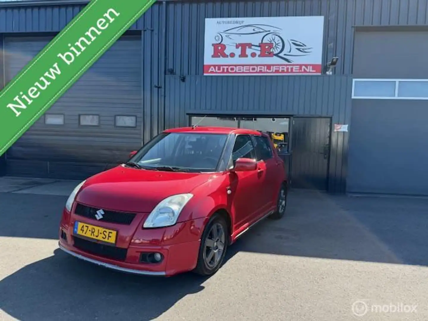 Suzuki Swift 1.5 GLS ( INRUIL AUTO MAG ZO WEG ) Rojo - 1
