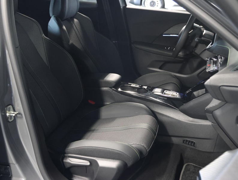 Peugeot e-2008 EV 156PK GT Avantage 54 kWh | 1ste eigenaar | ACCU — photo 10