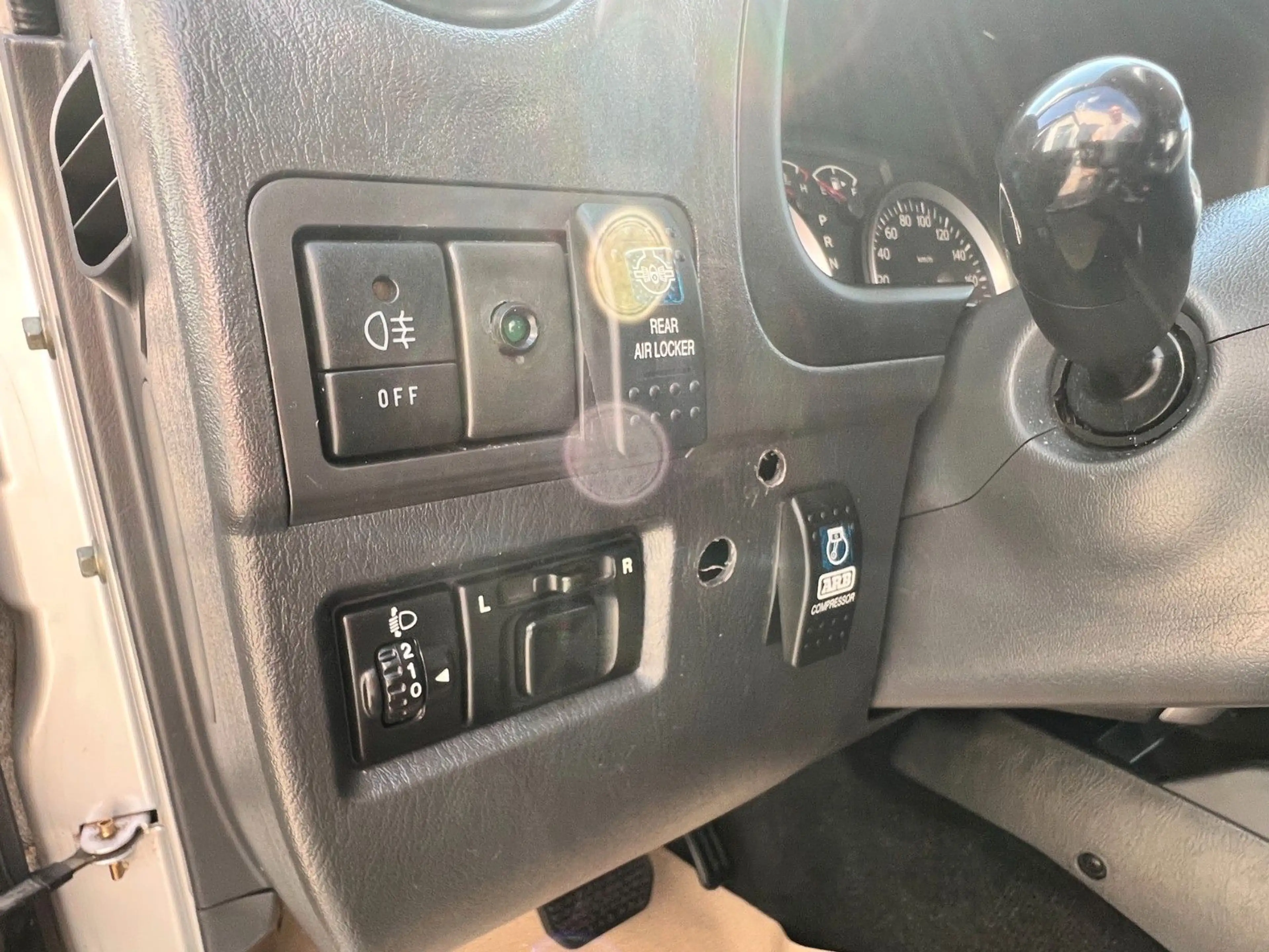 Suzuki Jimny 1,3 Club 4x4 Fahrwerk ARB Sperre 53.000KM — photo 13