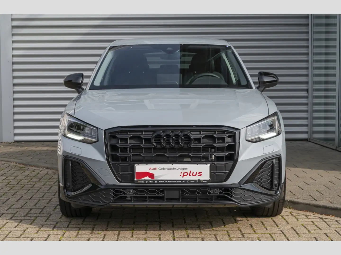 Audi Q2 35 TFSI S tronic S line *ACC*RFK*Navi*CarPlay Gris - 2