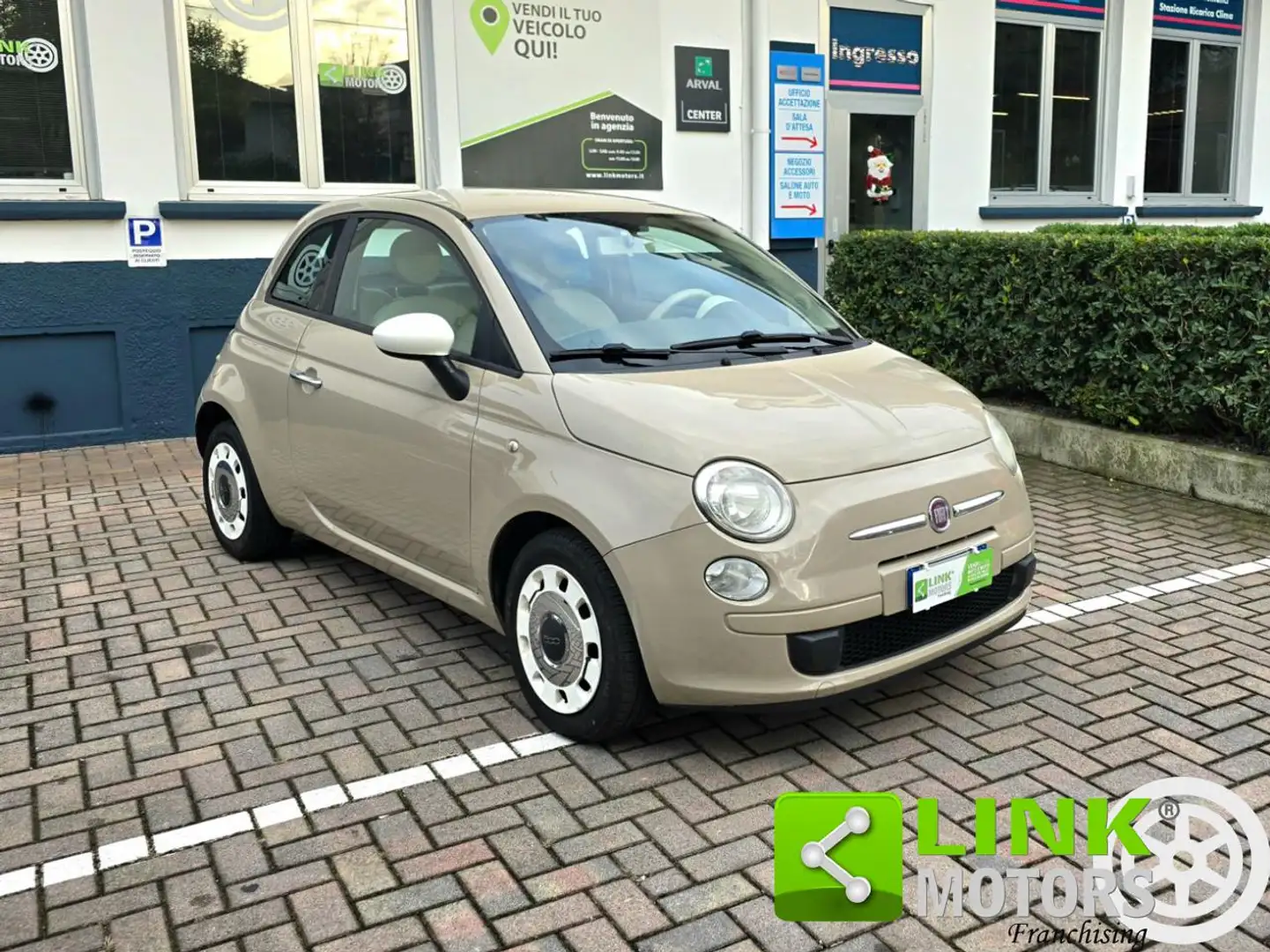 Fiat 500 1.2 Pop UNIPROPRIETARIO/NEOPATENTATI Beige - 1