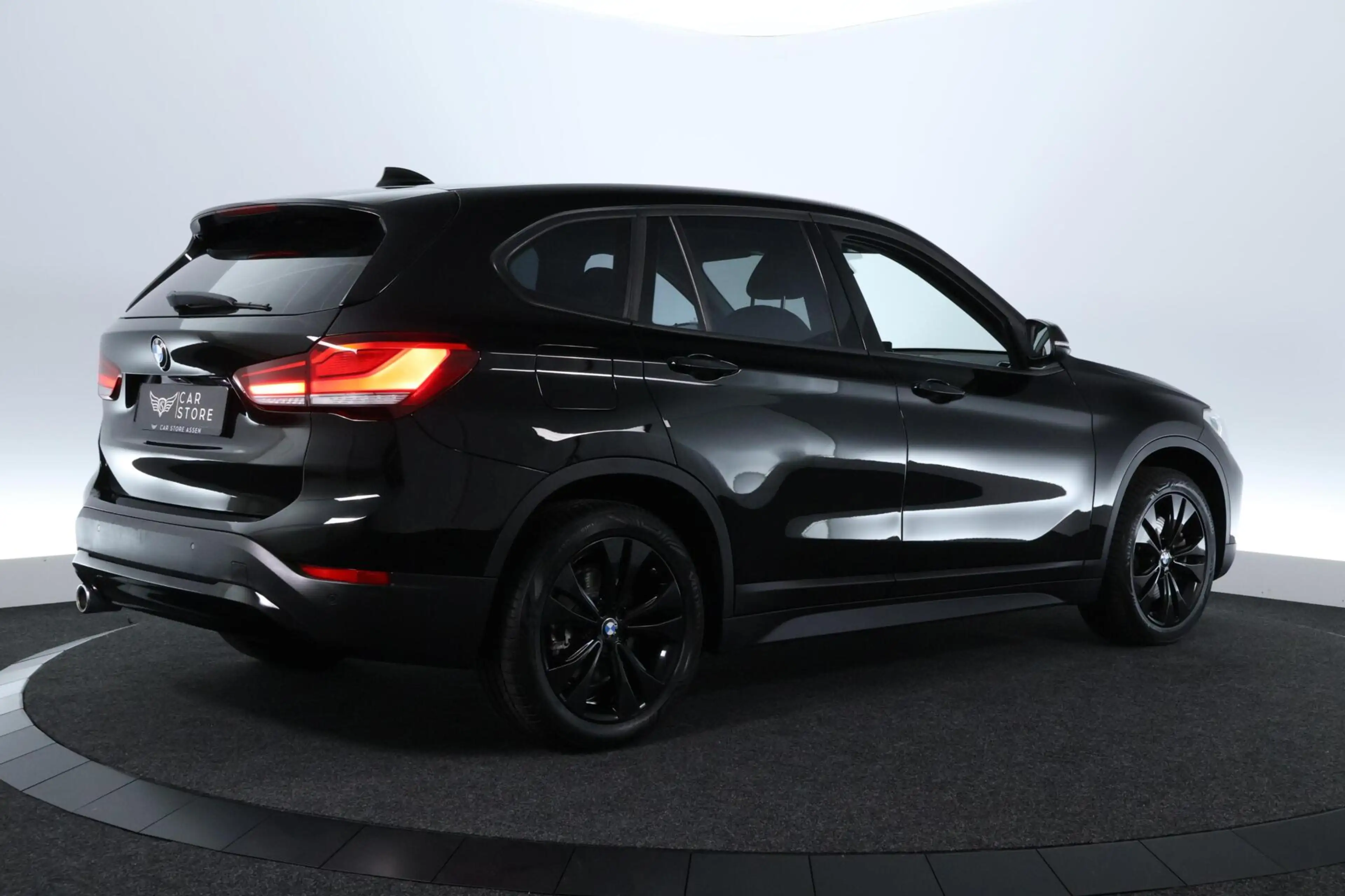 BMW X1 xDrive25e Business Edition Plus |LED|HUD|PDC|SFEER — photo 5