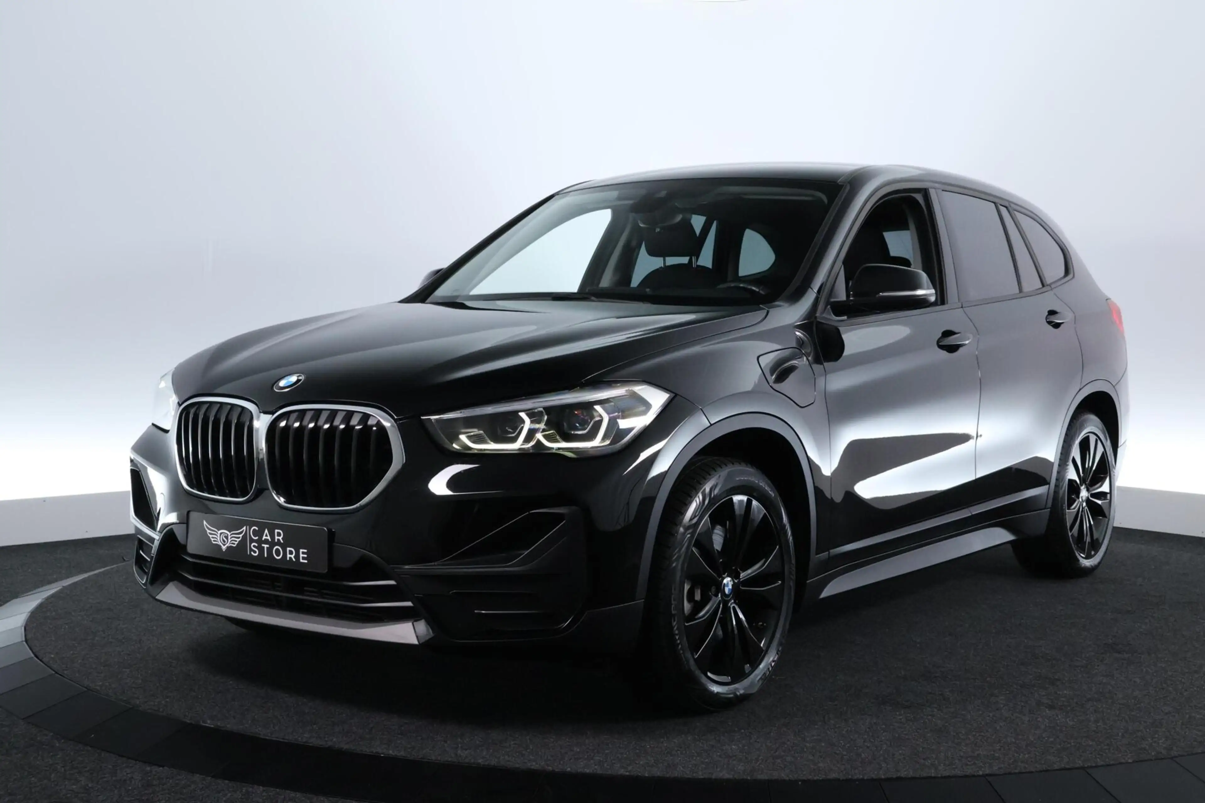 BMW X1 xDrive25e Business Edition Plus |LED|HUD|PDC|SFEER