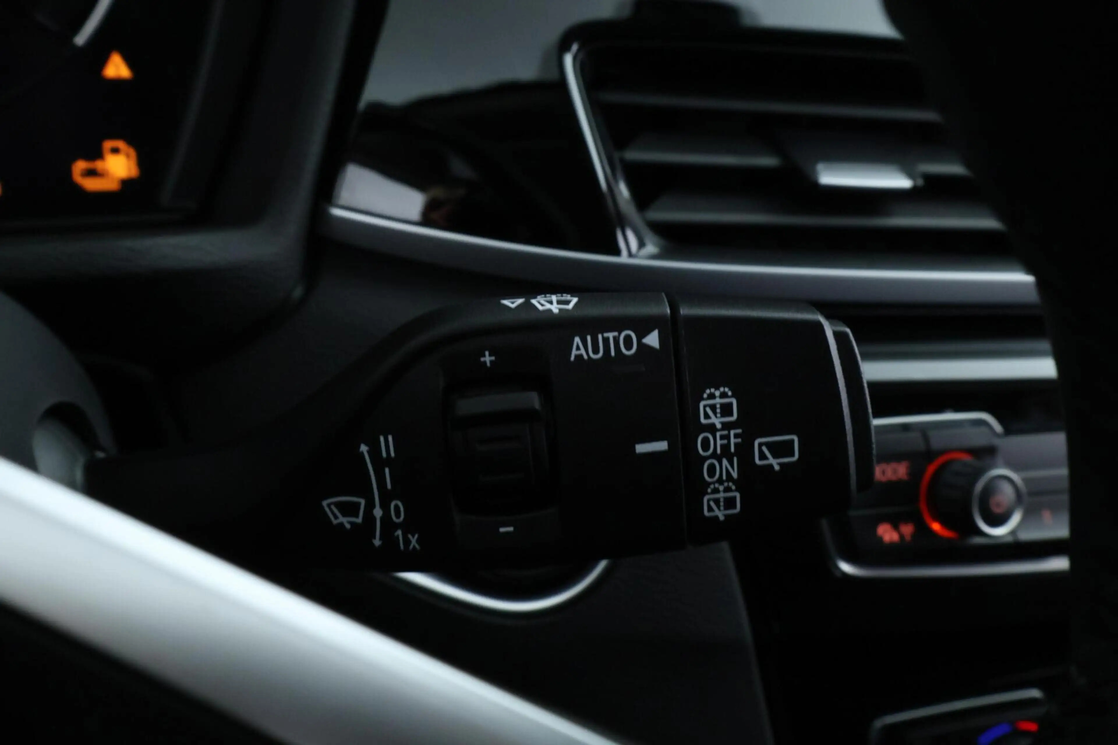 BMW X1 xDrive25e Business Edition Plus |LED|HUD|PDC|SFEER — photo 28