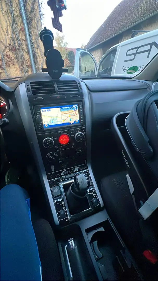 Suzuki Grand Vitara 1.9DDiS JLX-EL City - 2