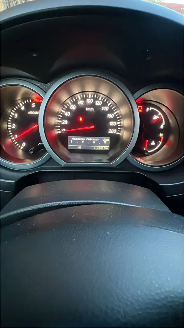 Suzuki Grand Vitara 1.9DDiS JLX-EL City - 1