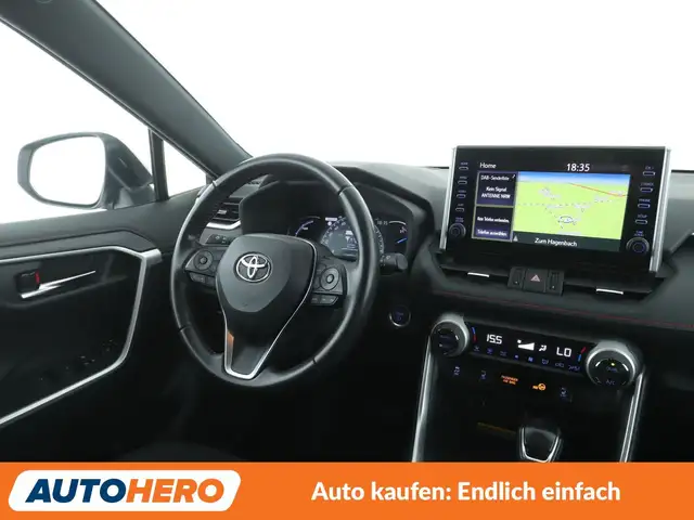 Toyota RAV4 view 13