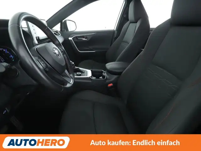 Toyota RAV4 view 10