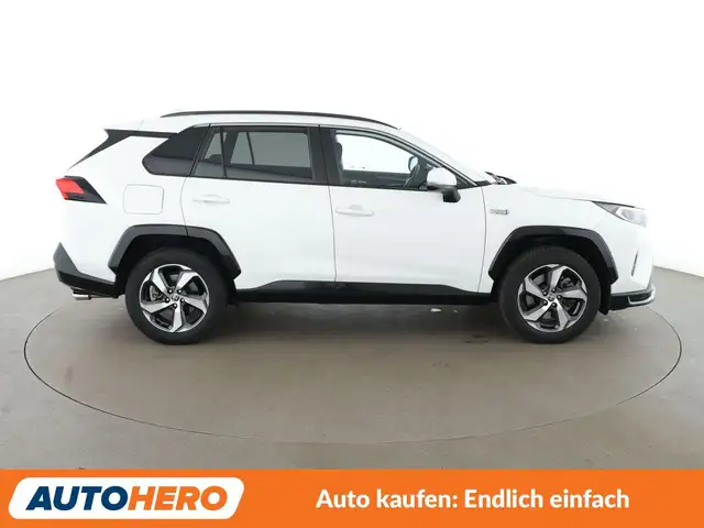 Toyota RAV4 view 7
