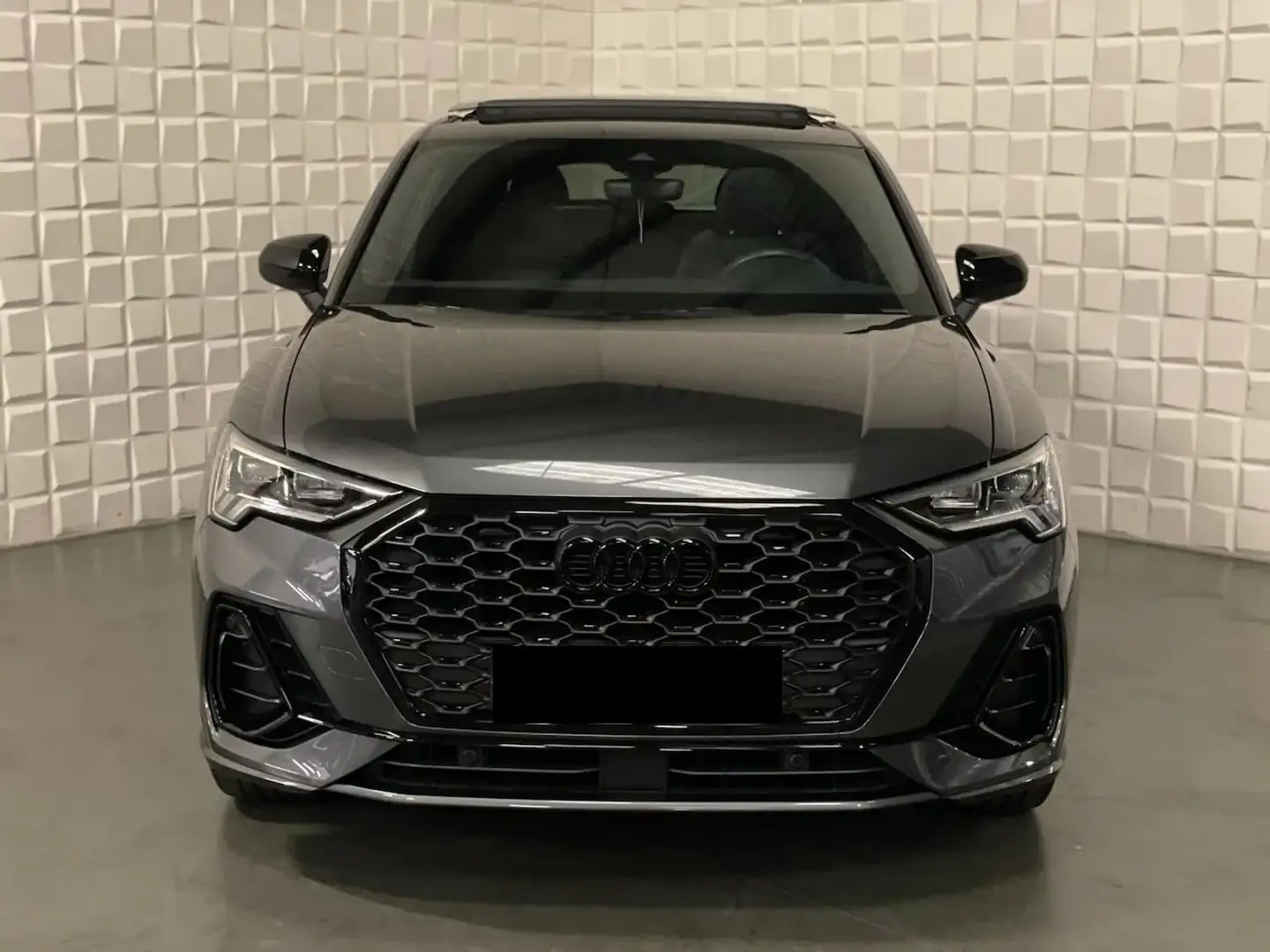 Audi Q3 Q3 Sportback 35 1.5 tfsi S line edition s-tronic Grigio - 2