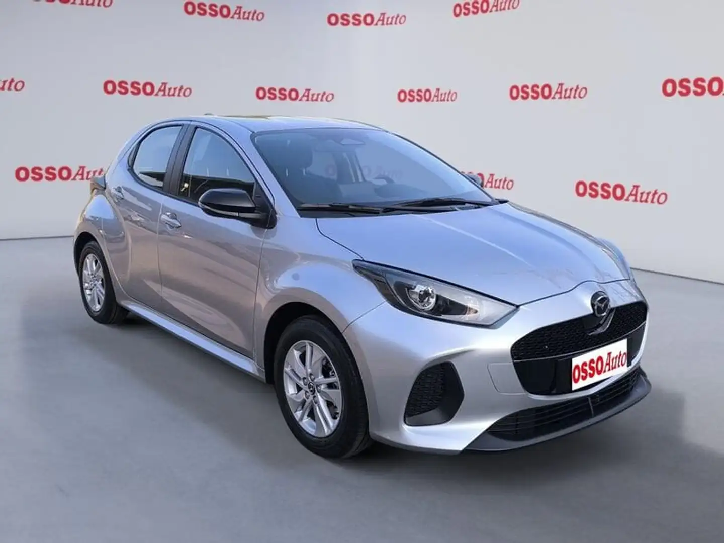Mazda 2 1.5 FULL HYBRID CENTRE LINE AUTOMATICA Argento - 2