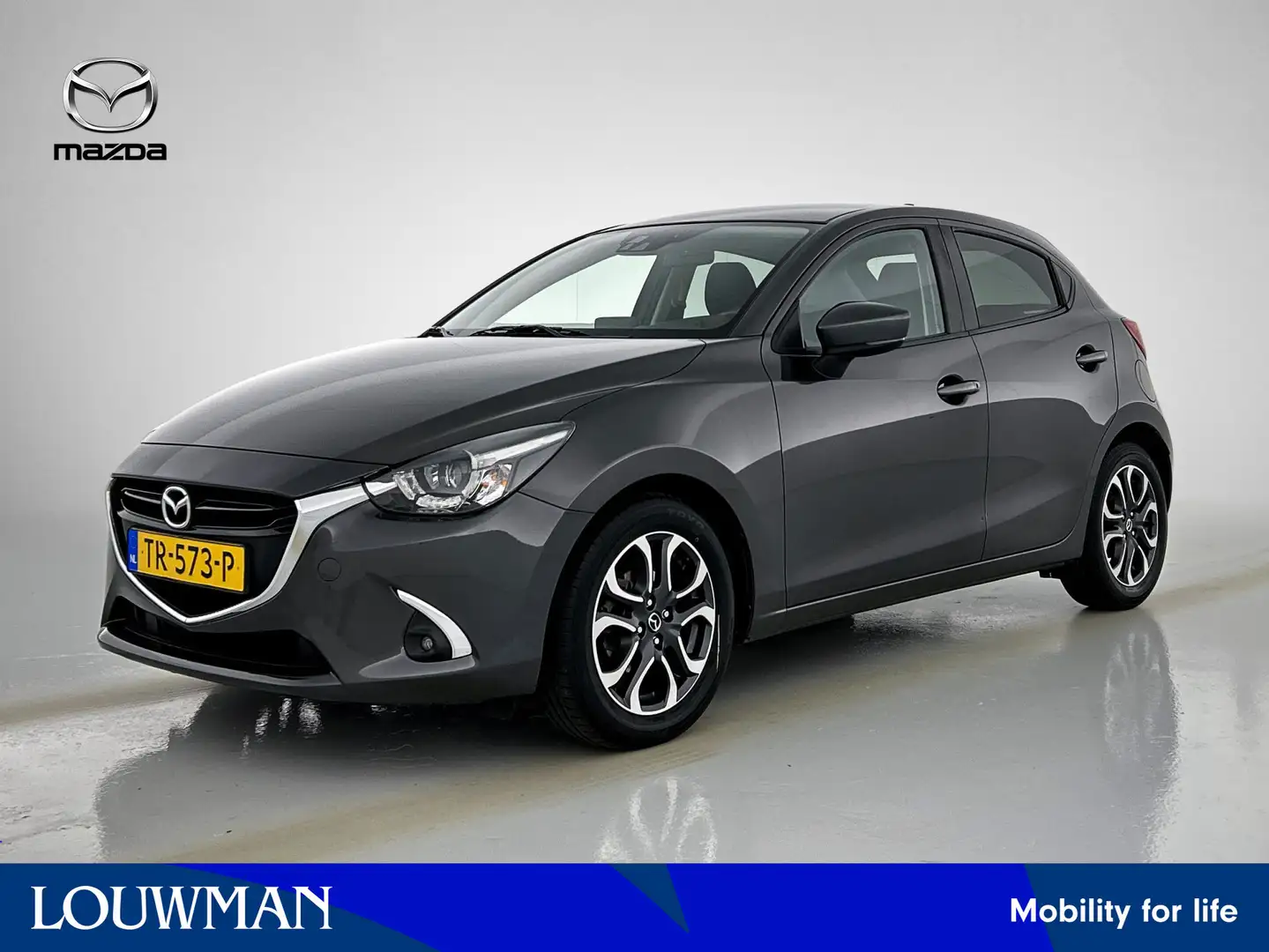 Mazda 2 1.5 Skyactiv-G GT-M | Navigatie | PDC | Dodehoekbe Grijs - 1