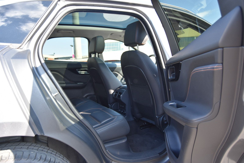 Jaguar F-Pace F-PACE Prestige AWD*Panorama*20"Alu*Leder* — photo 15