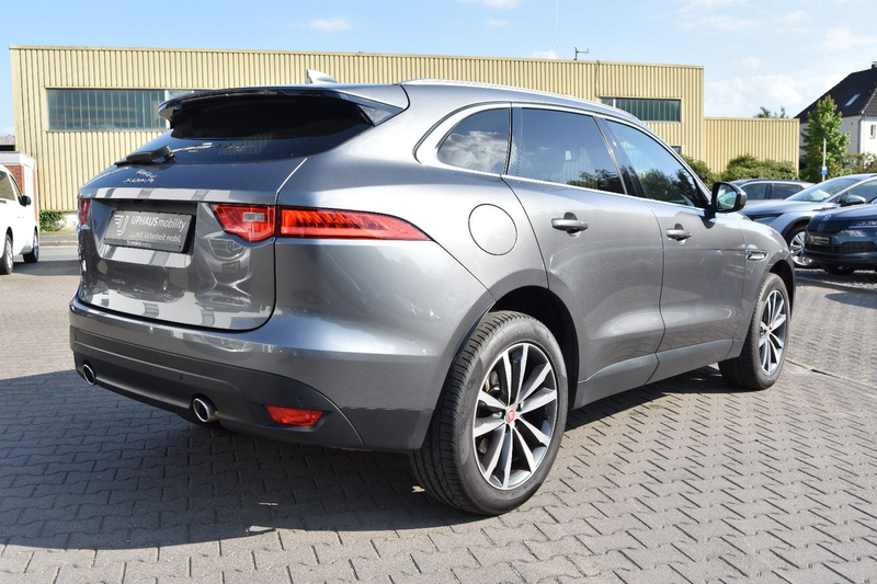 Jaguar F-Pace F-PACE Prestige AWD*Panorama*20"Alu*Leder* — photo 4