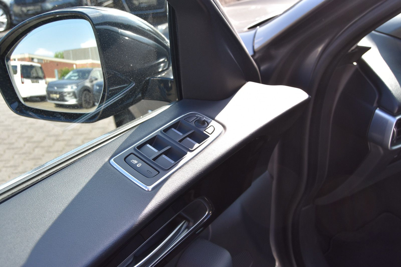 Jaguar F-Pace F-PACE Prestige AWD*Panorama*20"Alu*Leder* — photo 9