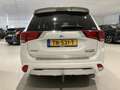 Mitsubishi Outlander 2.4 PHEV Intense+ 224 PK | Panoramadak | Trekhaak Blanc - thumbnail 6